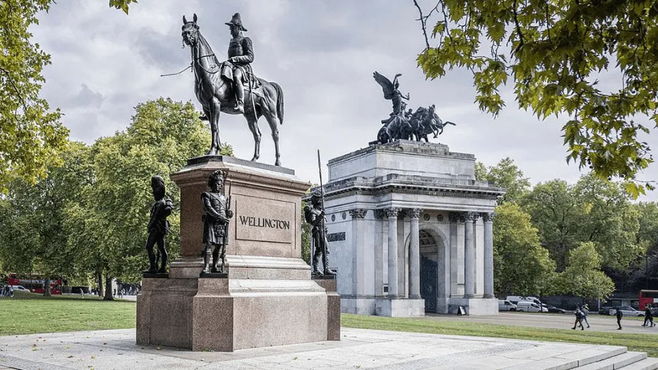 Wellington Arch London - Image 1
